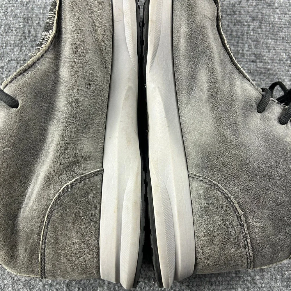 Ariat Spitfire Boots Mens 11 EE Grey Distressed Leather Moc Toe Chukka Shoes